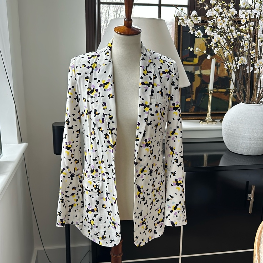 Diane Von Furstenberg Vint Silk Blazer Size 4
